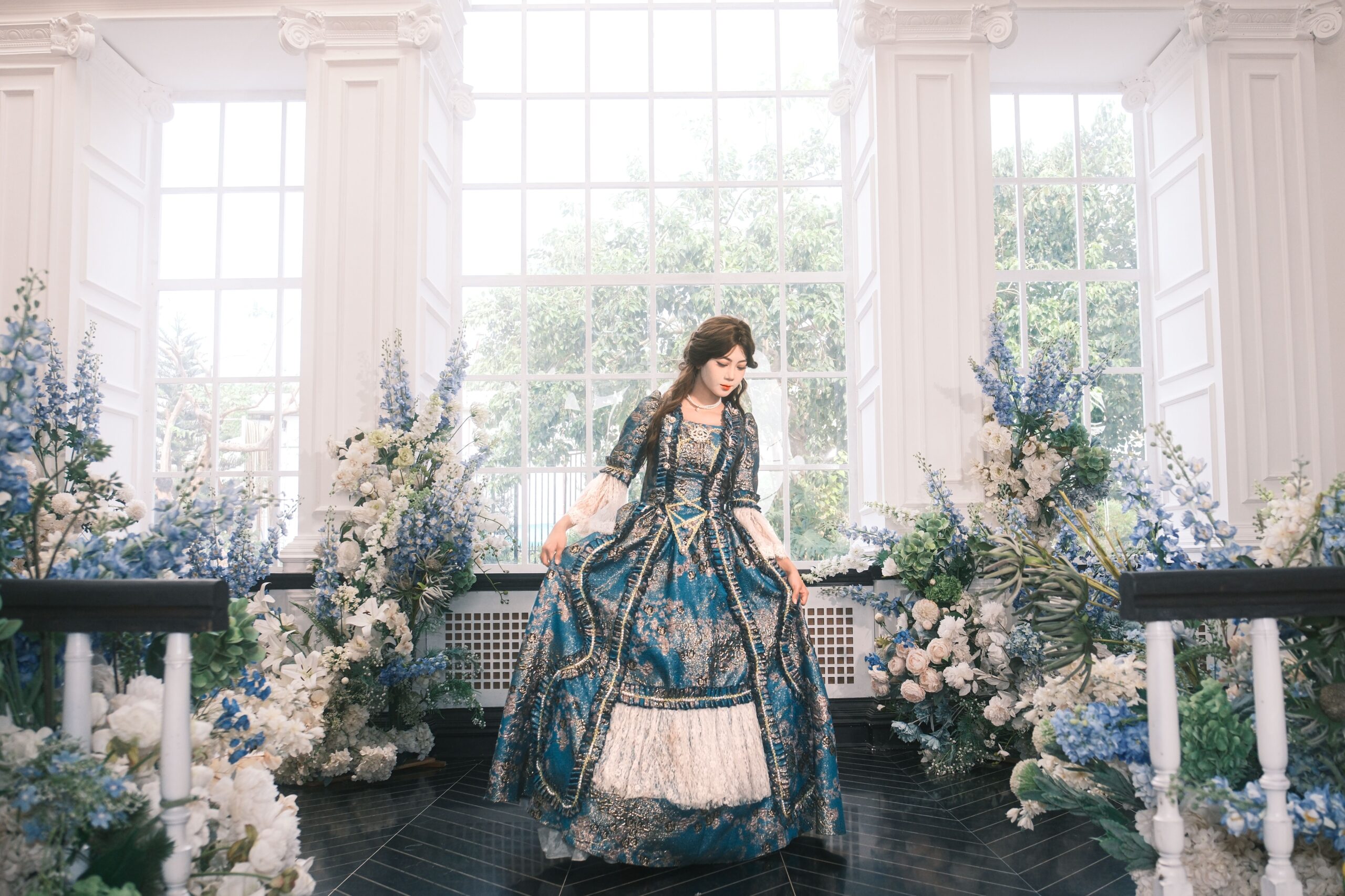 art deco vs victorian weddings